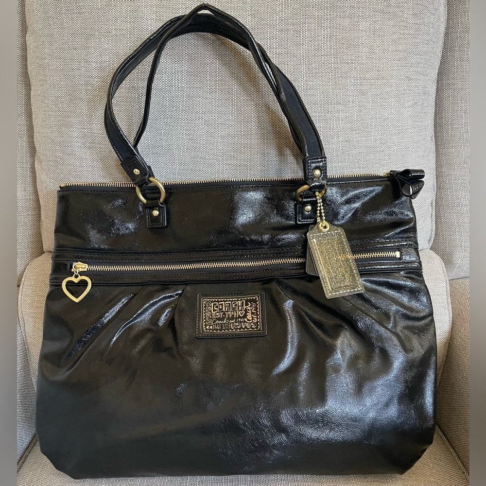 Coach Poppy Daisy Liquid Gloss Handbag Shoulder Purse Tote Style F20004